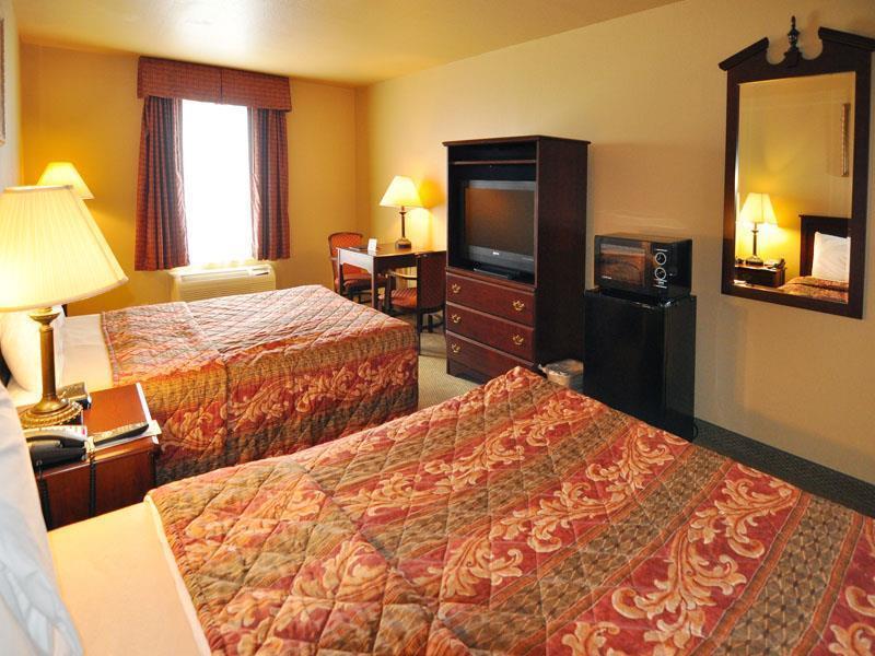 Greenbrier Econo Lodge Inn & Suites מראה חיצוני תמונה